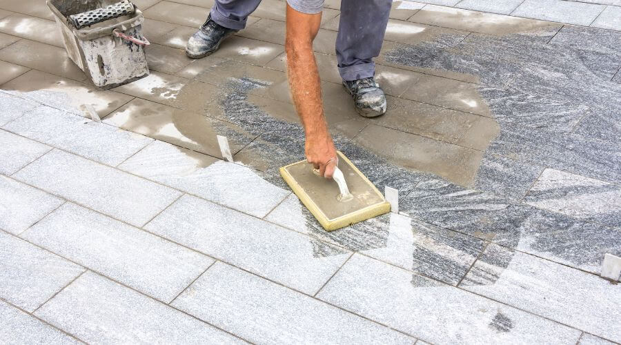 Professional gutter cleaning in Arcola, MS